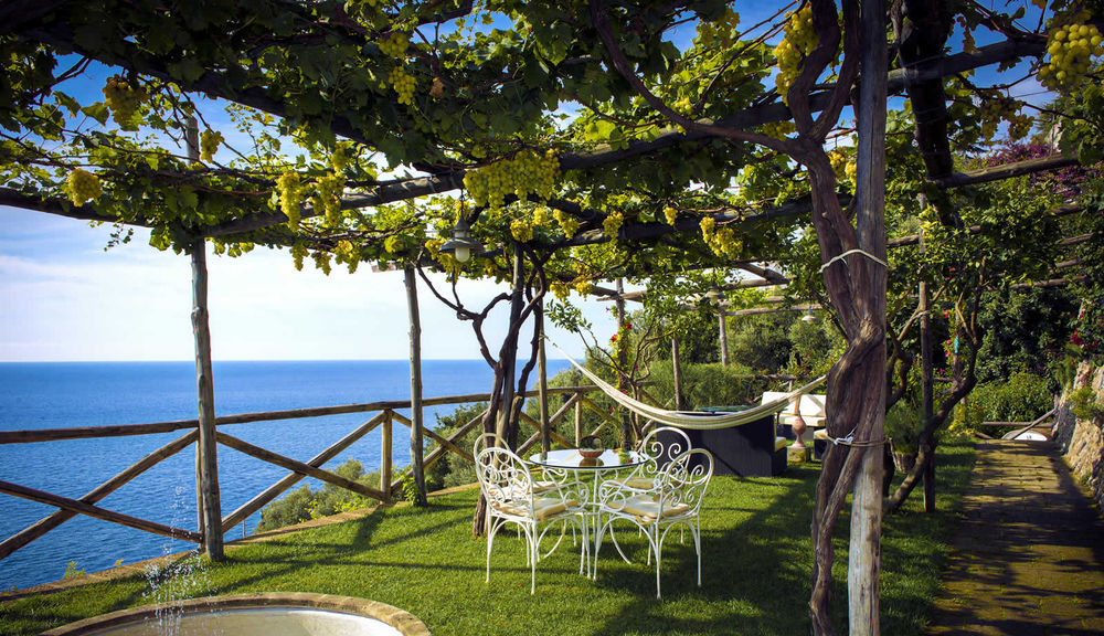 Villa Gianlica Праяно Екстериор снимка